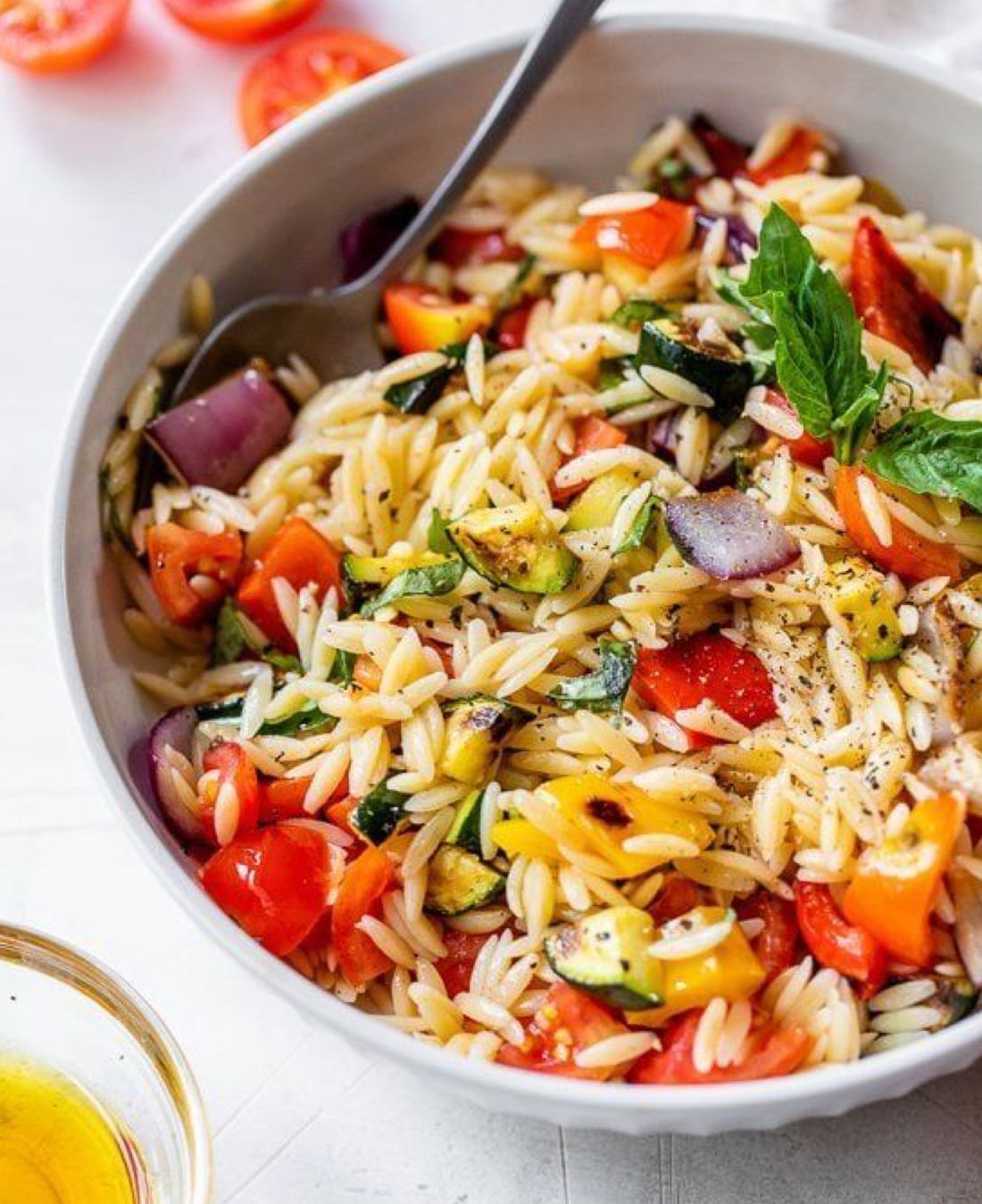 Orzo mit Sommergemüse